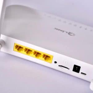 مودم روتر بی سیم 4G LTE کیولینک مدل QLink QL610