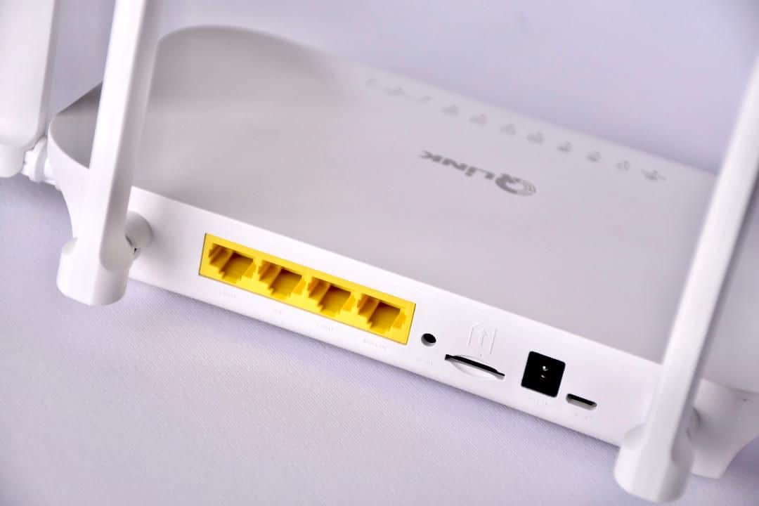 مودم روتر بی سیم 4G LTE کیولینک مدل QLink QL610 - Image 2